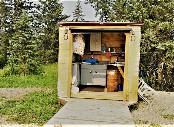 Rustic Cabins - Boundary RV Park